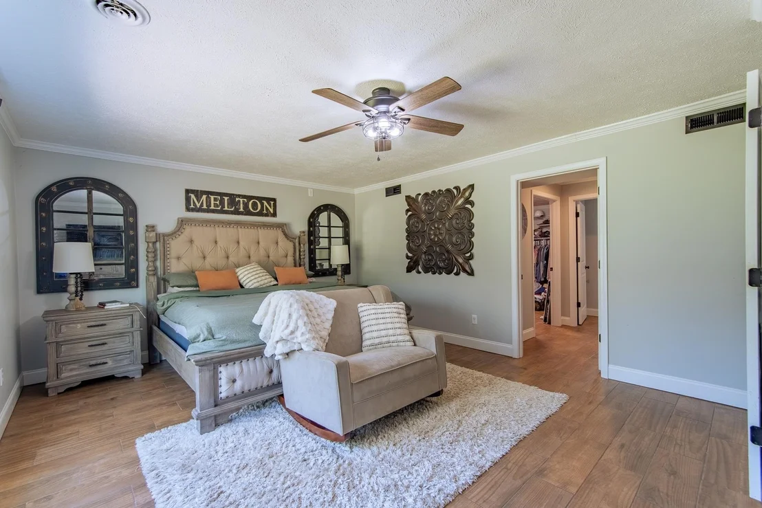 Photo of 180 HORNER DR