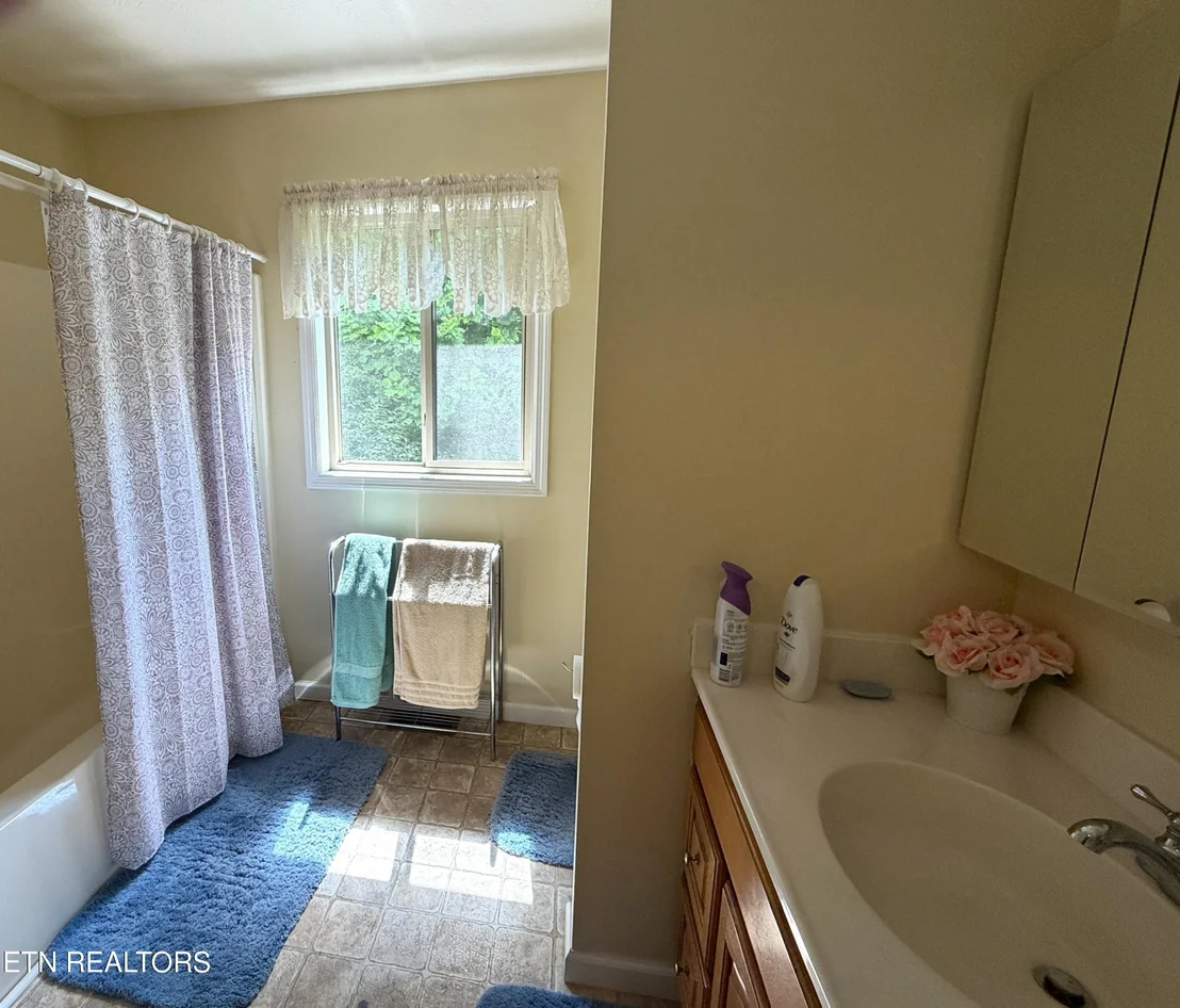 Photo of 199 Pear Tree Way
