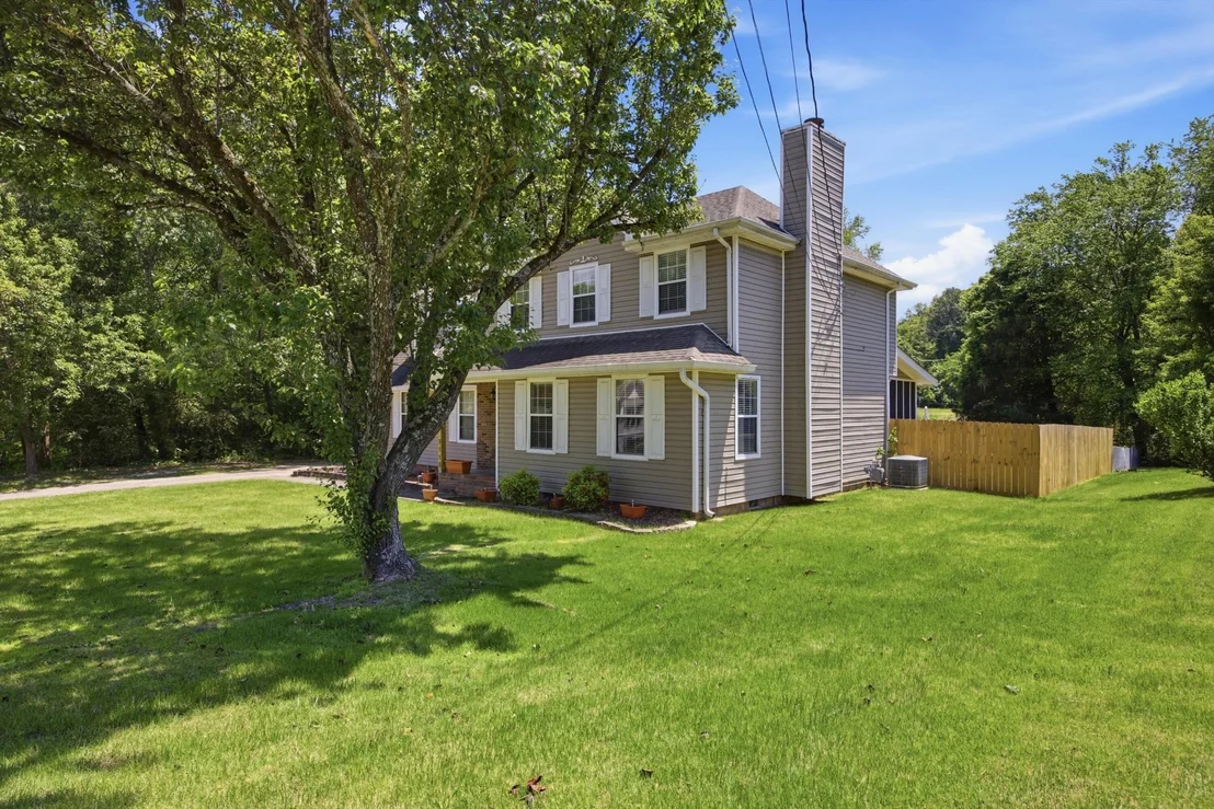 Photo of 7118 Hunter Forrest Drive
