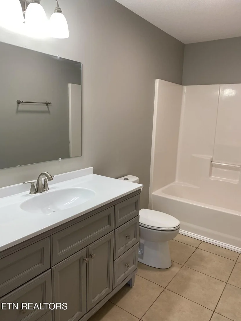 Photo of 729 Tuckahoe View Tr