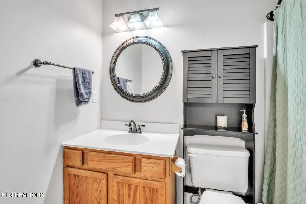 Photo of 7512 Bathsheba Lane