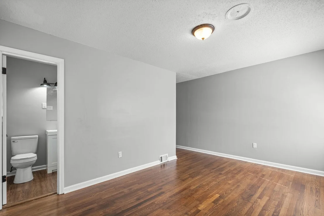 Photo of 1794 BALDWIN AVE