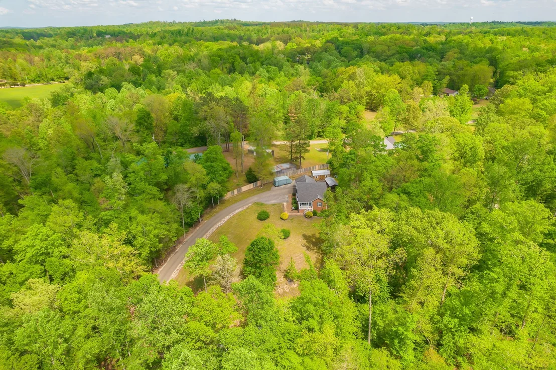 Photo of 455 Madison Cir