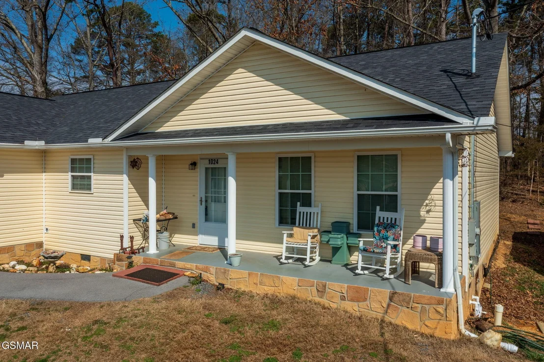 Photo of 1024 Rosella Drive