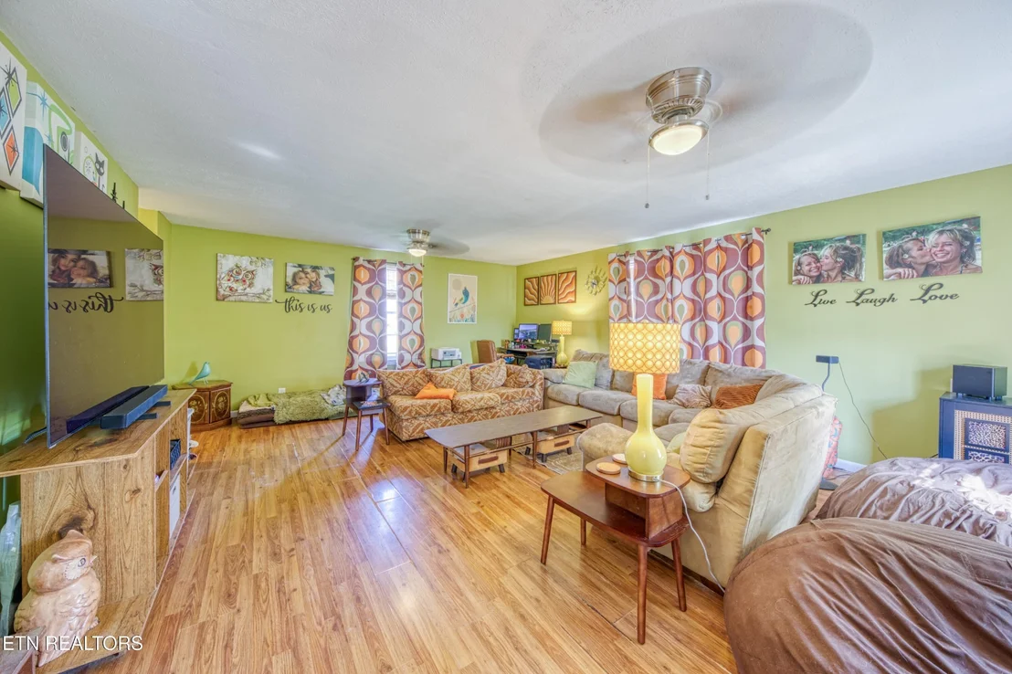 Photo of 406 Highland Drive