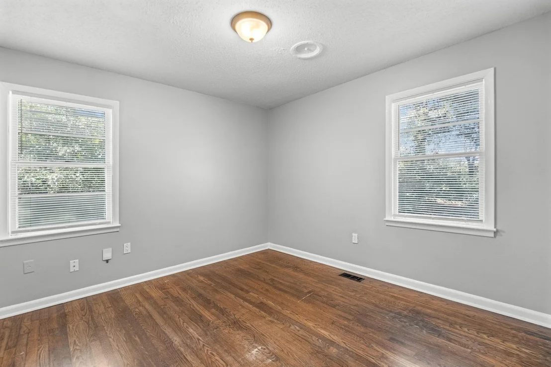 Photo of 1794 BALDWIN AVE