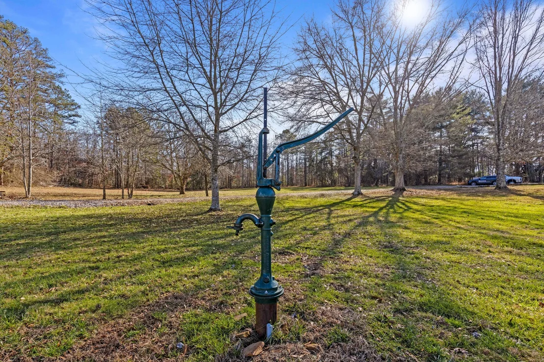 Photo of 711 Lick Point Road