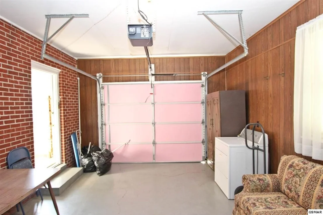 Photo of 286 Olive Drive