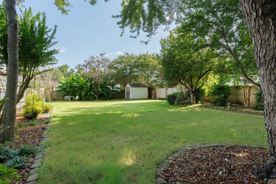 Photo of 103 Oakview St