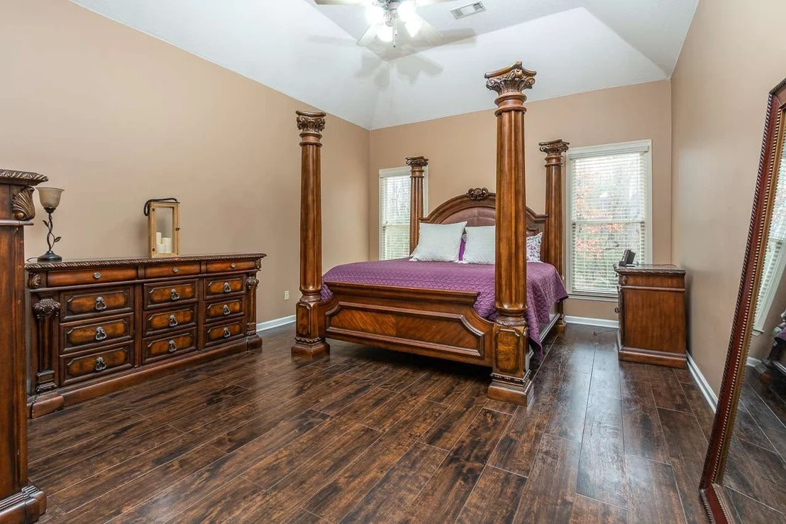 Photo of 6081 MAHER TRL