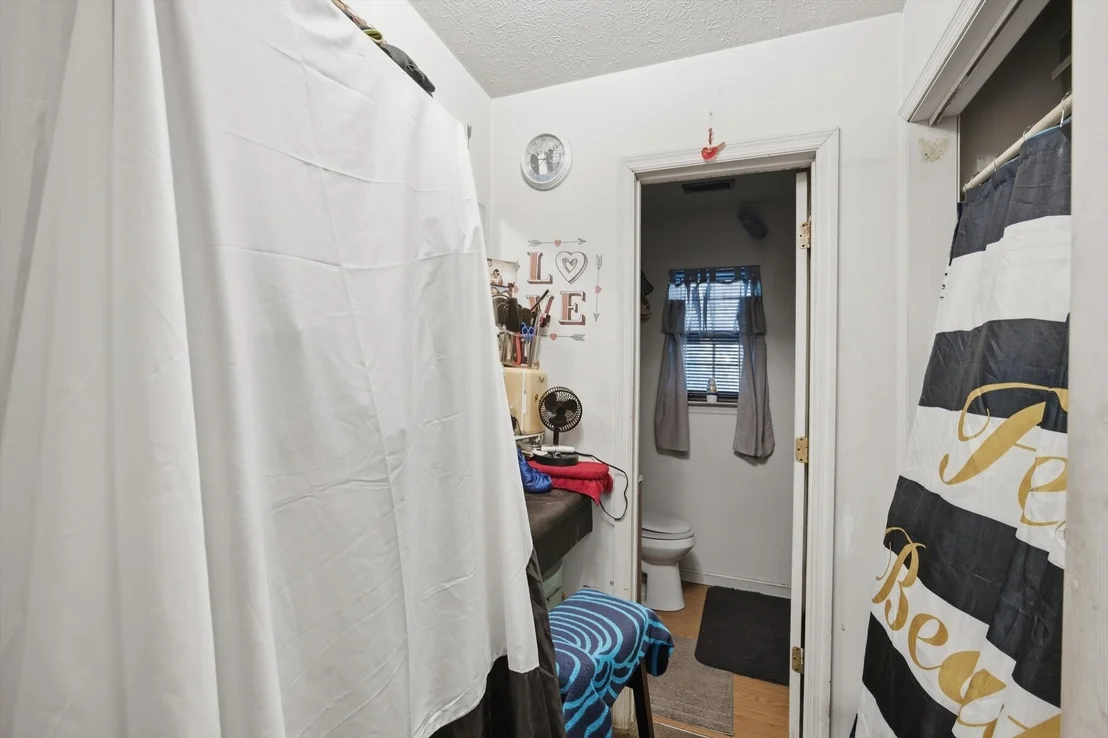 Photo of 915 Sylvan Drive