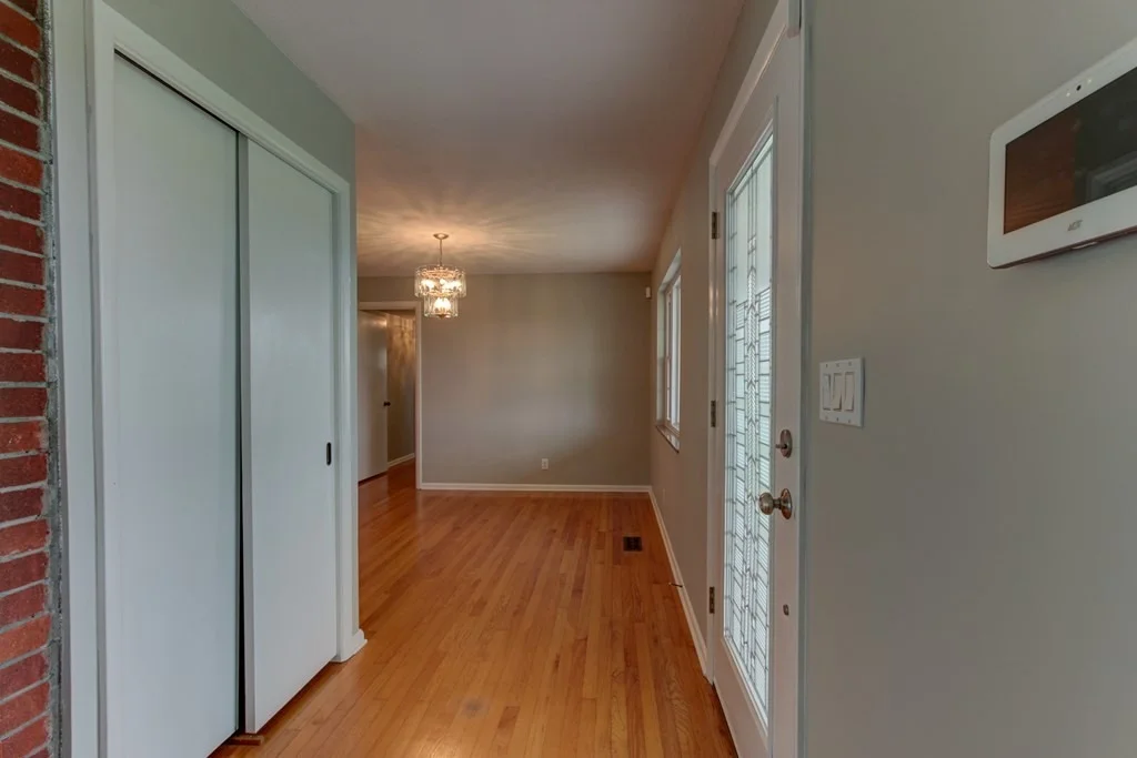 Photo of 211 Hardin Lane