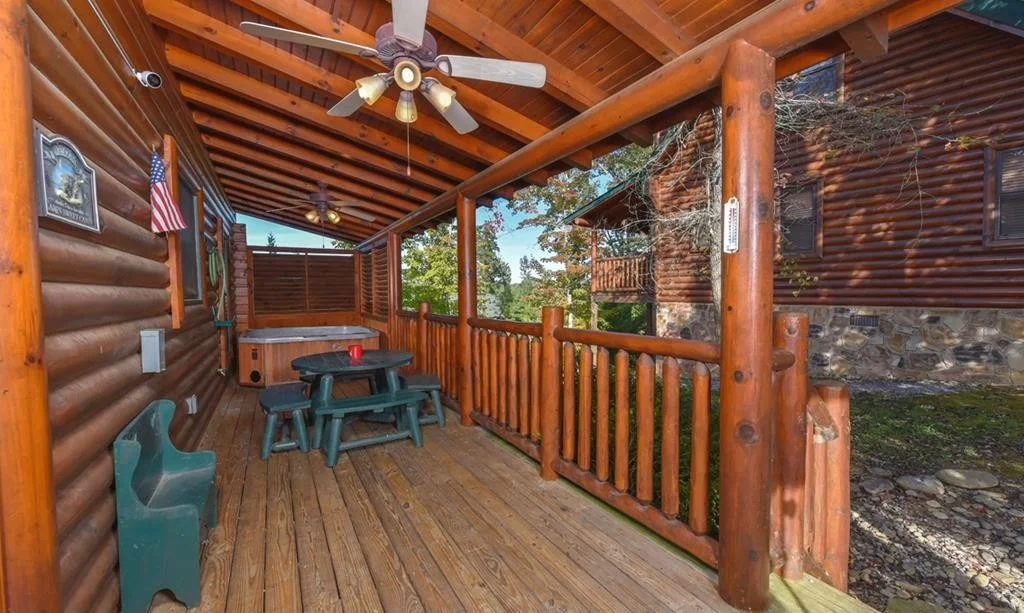 Photo of 2015 BEAR CREEK Way