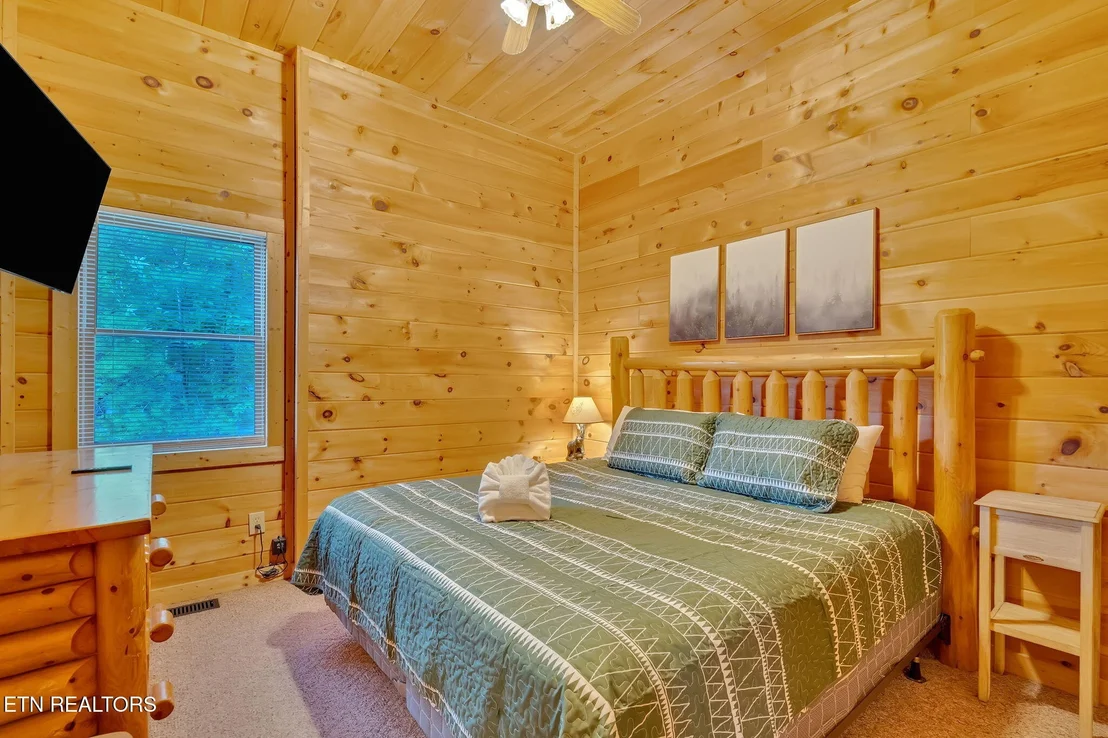 Photo of 2868 Pine Haven Drive
