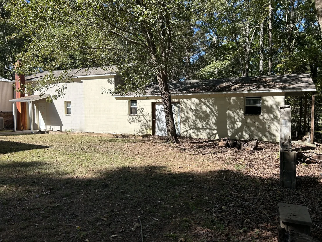 Photo of 22 Red Oak Cir