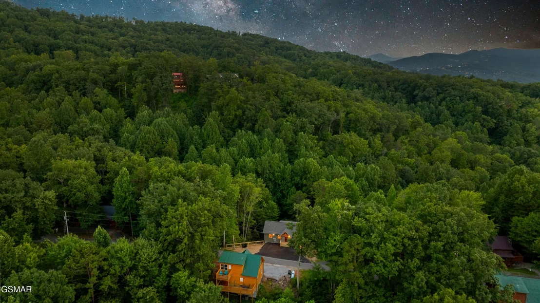 Photo of 1564 Sky View Drive