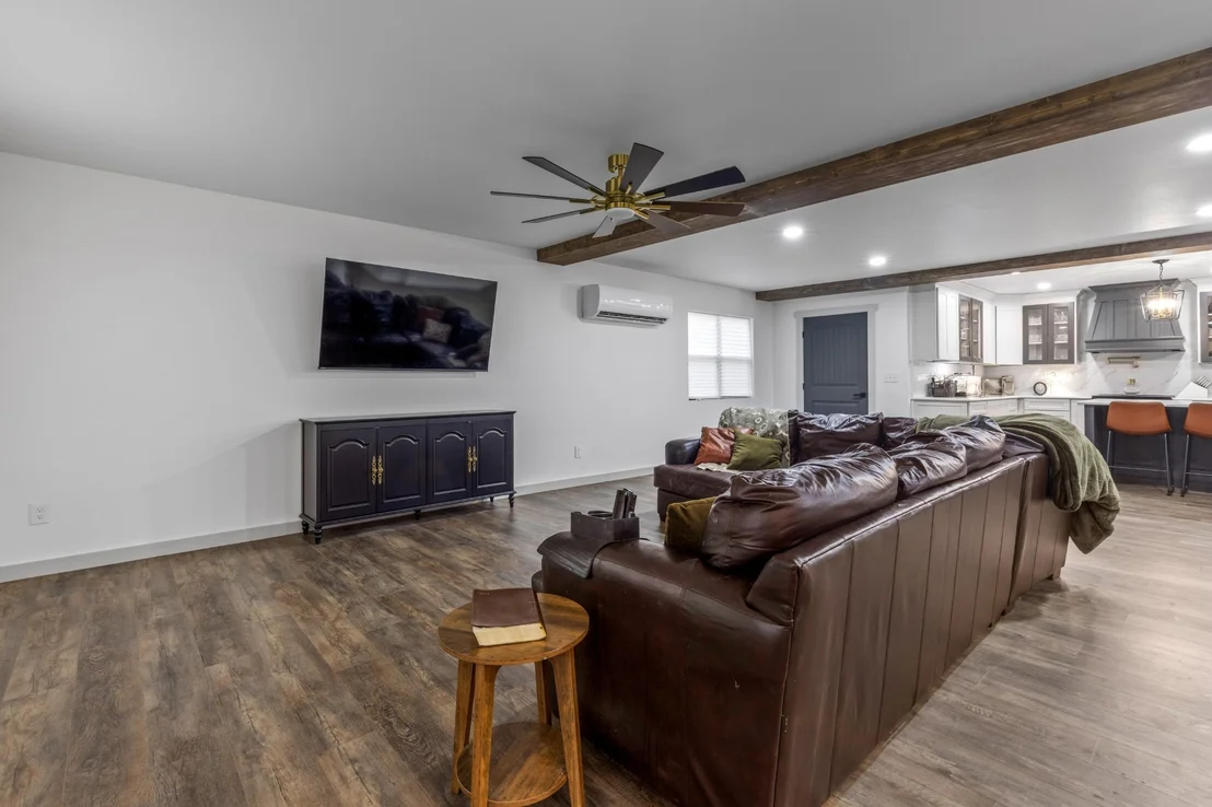 Photo of 192 Dover Road NE