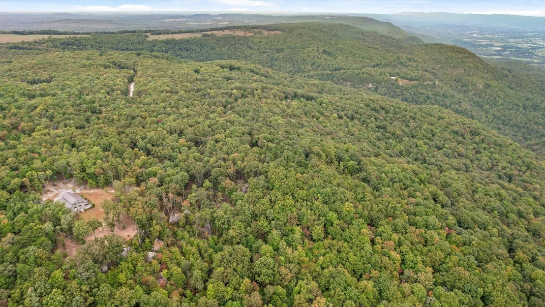 Photo of 400 Maple Trail