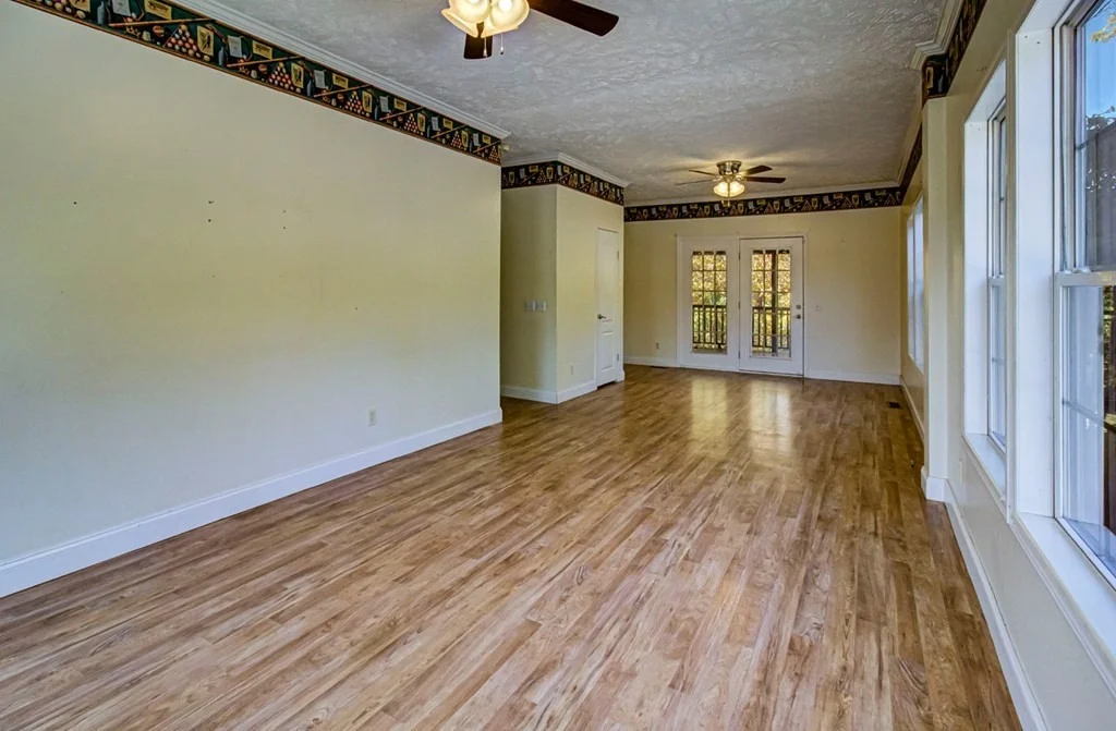 Photo of 345 Hance Way