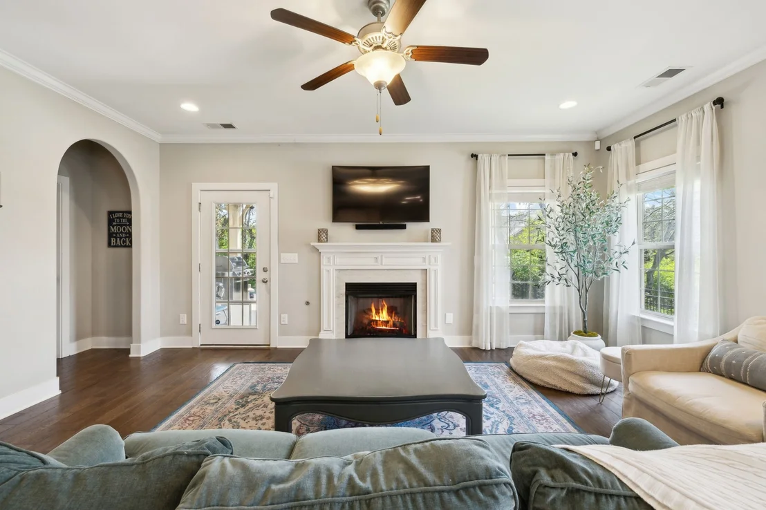 Photo of 7025 Headwaters Dr