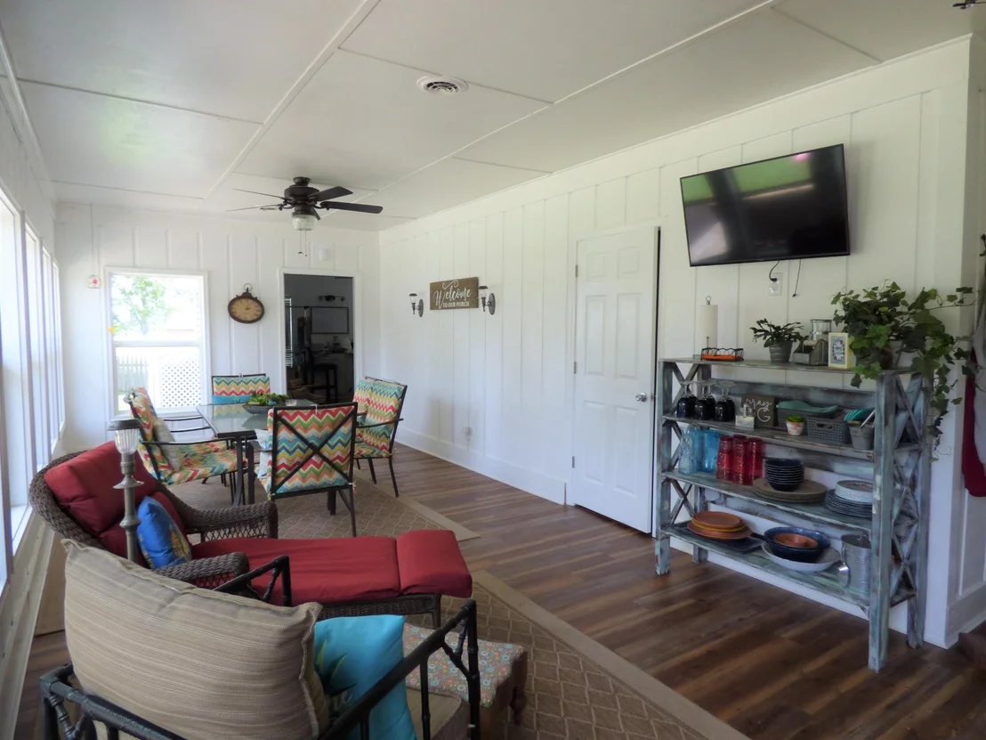 Photo of 674 Whippoorwill Drive