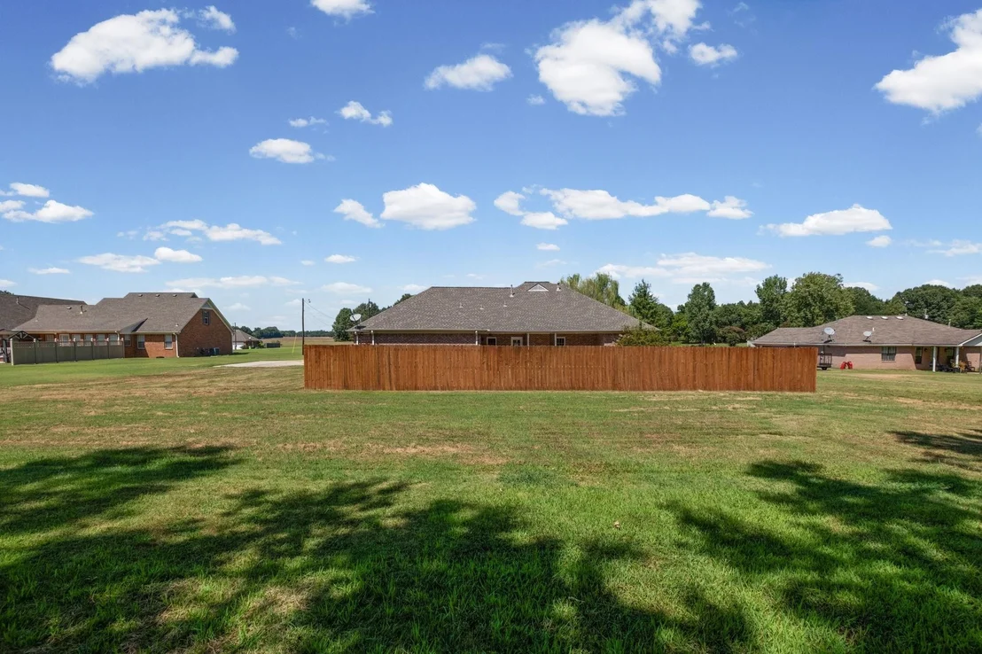 Photo of 371 BRIERHEDGE RD