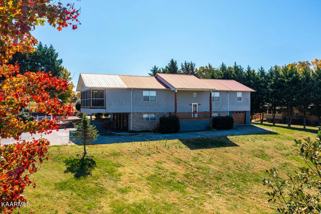Photo of 1340 Sunrise Drive