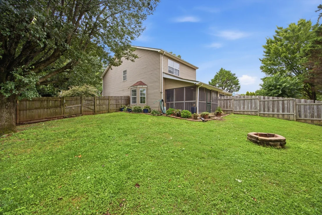 Photo of 6729 Hickory Trace Circle