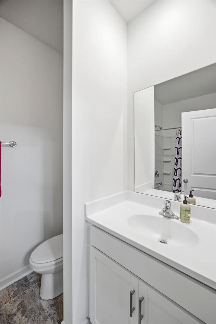 Photo of 49 Ridgelake Circle