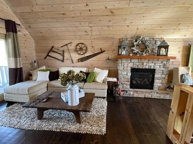 Photo of 3870 Saddle Brook Way