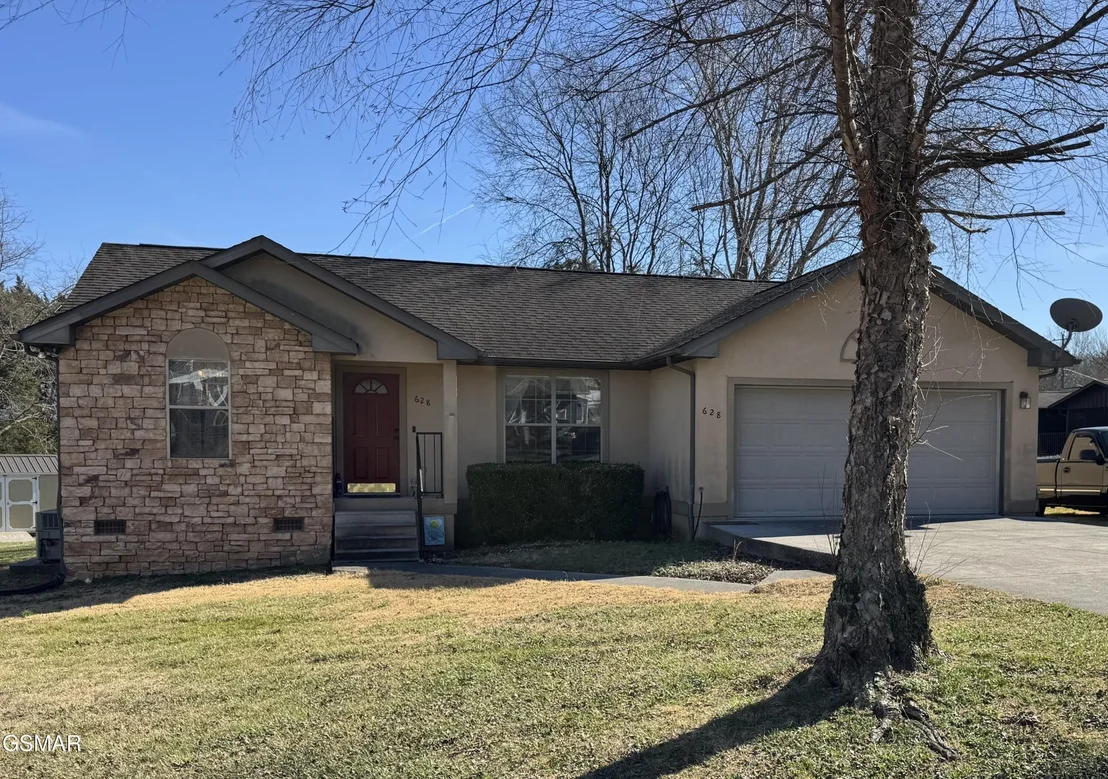 Photo of 628 Broadview Drive