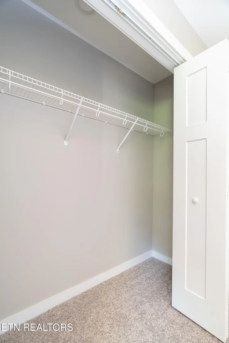 Photo of 729 Whippoorwill Circle