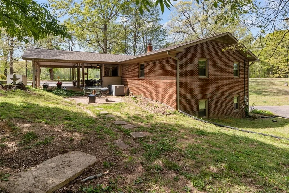 Photo of 48 Hill Rd