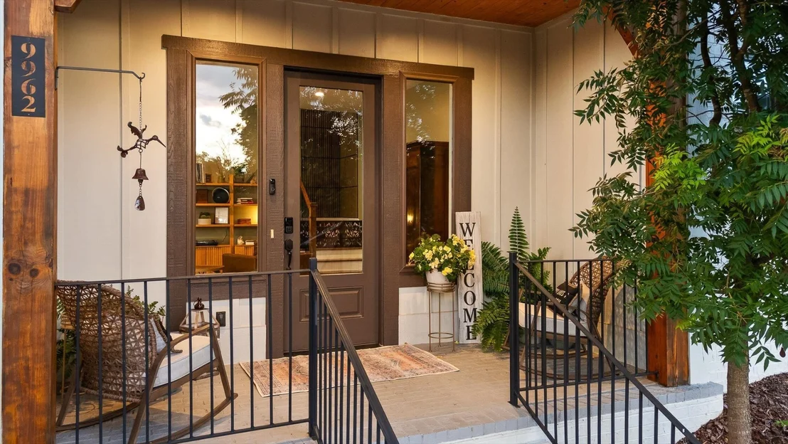 Photo of 9962 Caseview Drive