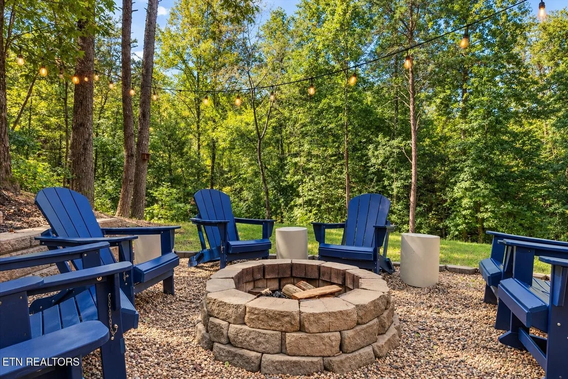 Photo of 663 Lloyd Huskey Rd