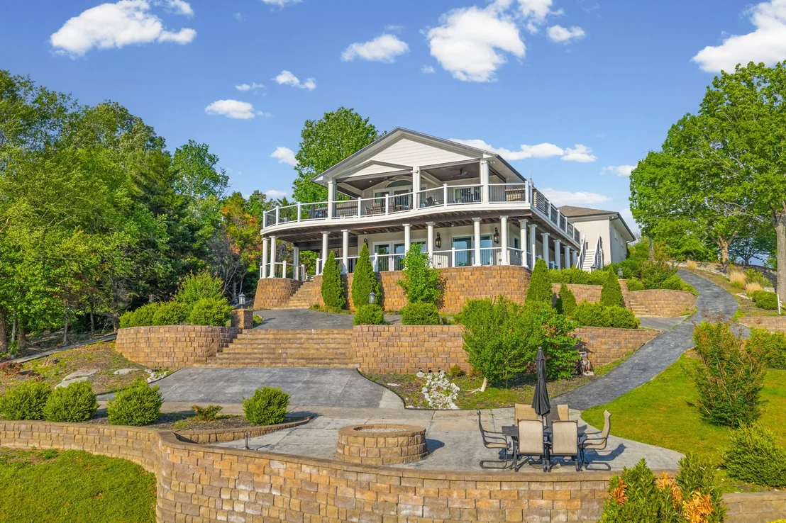 Photo of 401 Pollard Cir