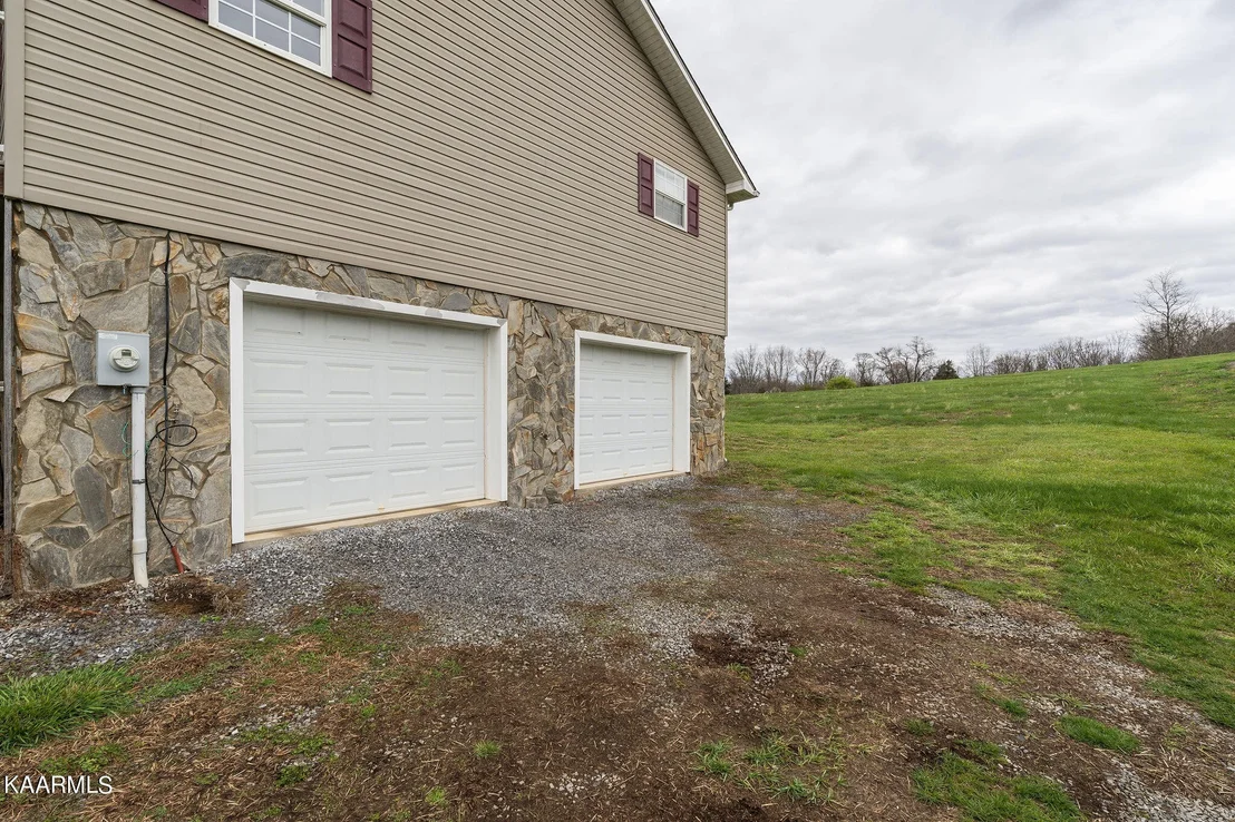 Photo of 1285 Jim Fox Rd