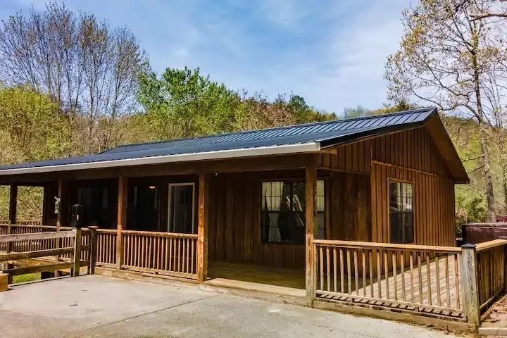 Photo of 2875 Easy Street