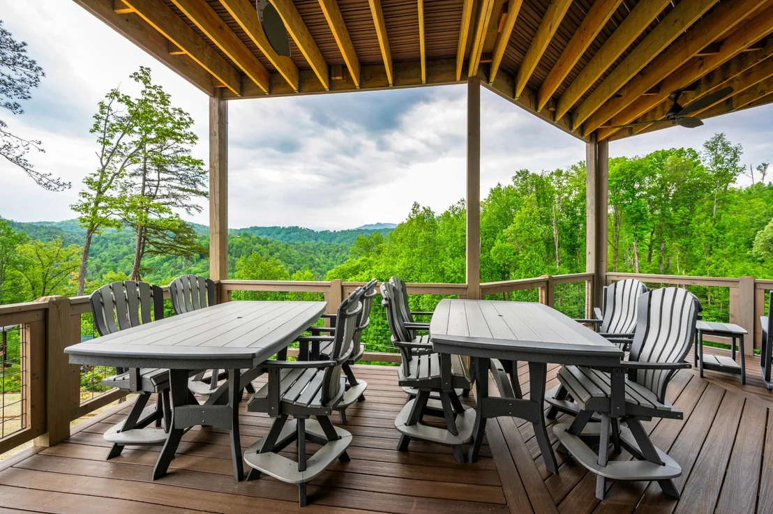 Photo of 1237 Hemlock Drive
