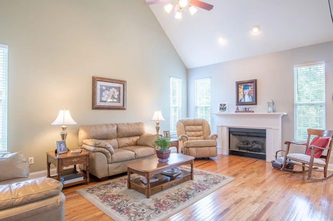 Photo of 425 Wildewood Trail