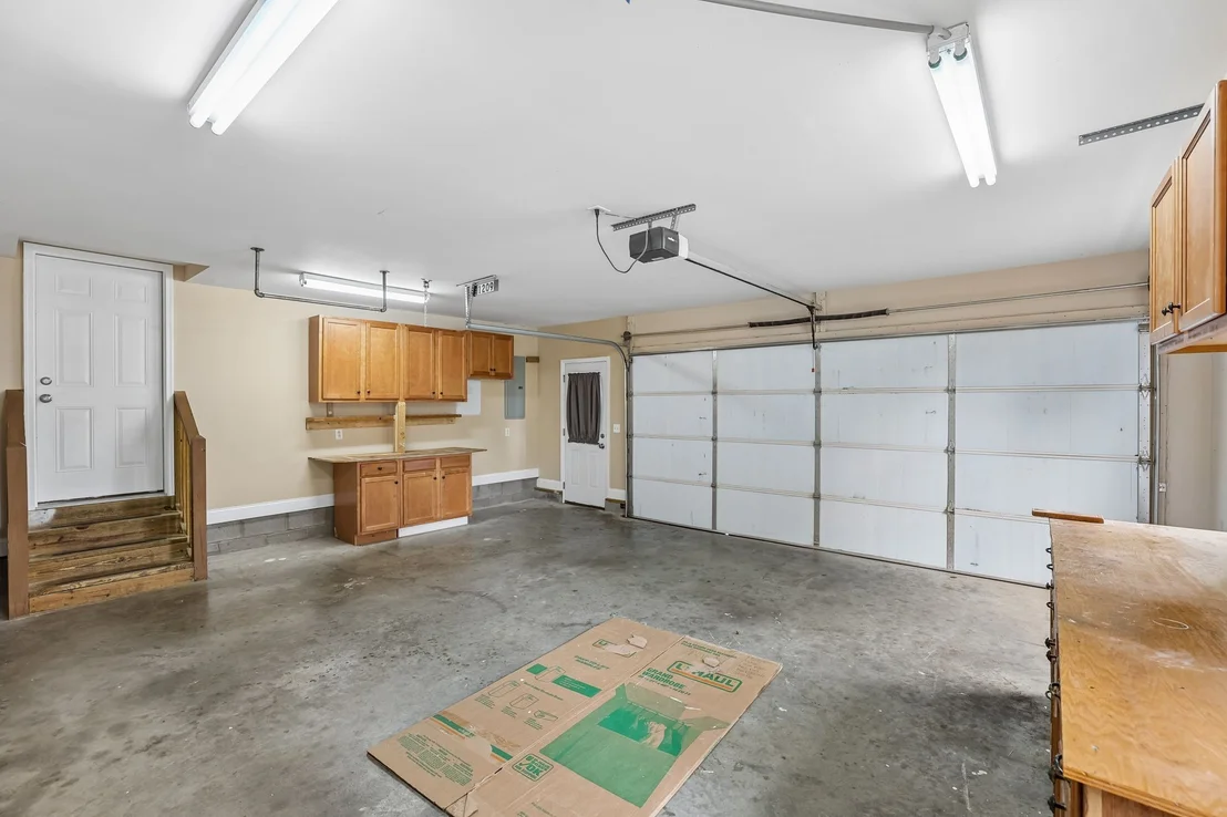 Photo of 1209 Paramount Dr