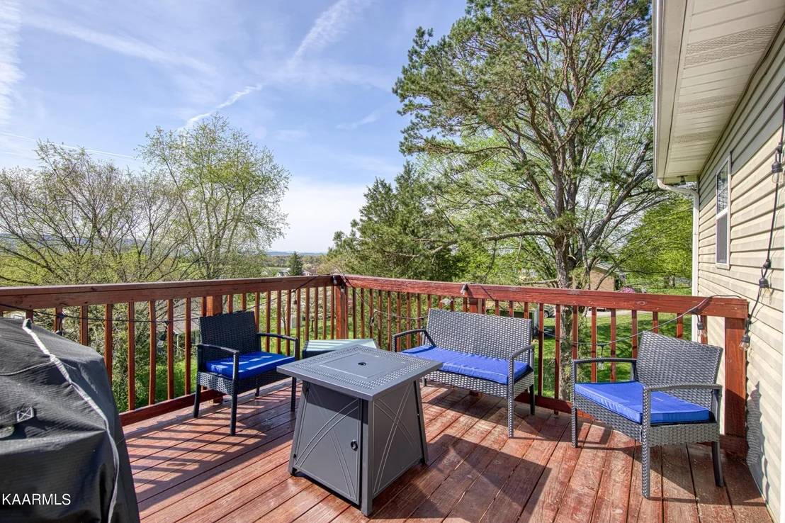 Photo of 104 Alpine Drive