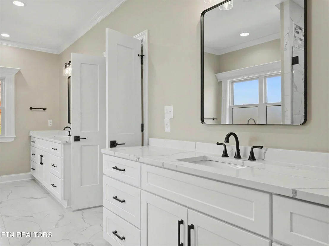 Photo of 5918 John Drive