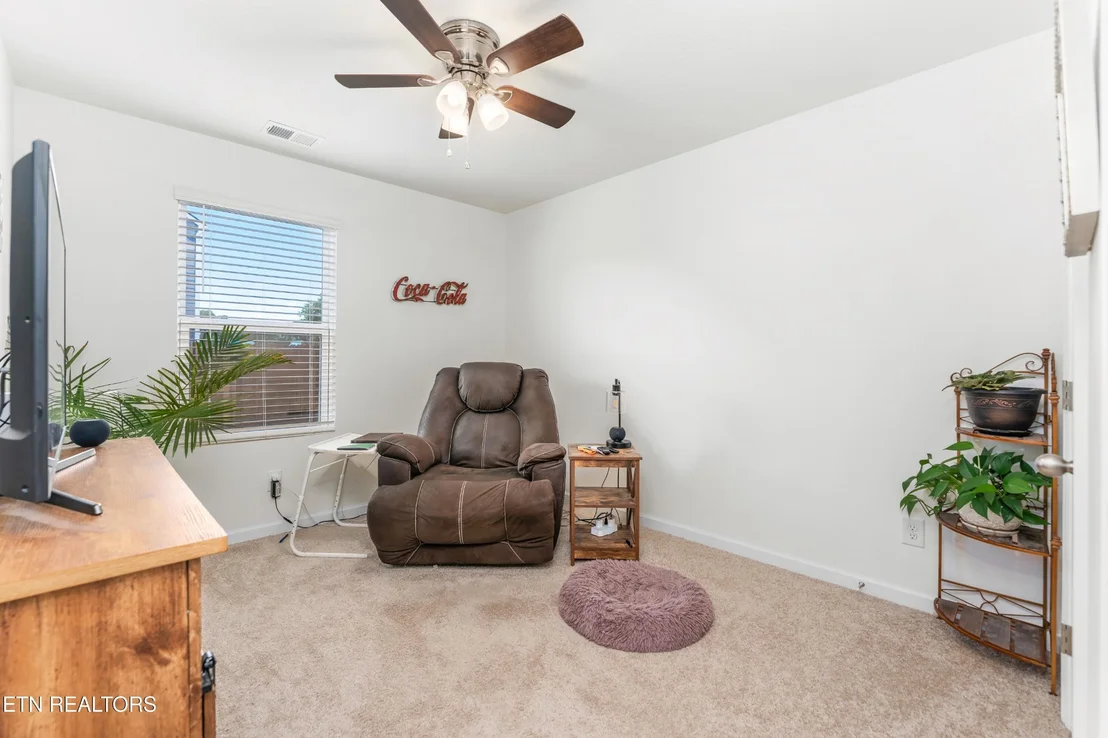 Photo of 180 Crescent Circle
