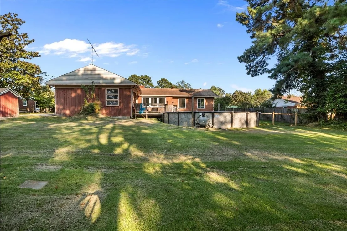 Photo of 116 Hillhaven Dr