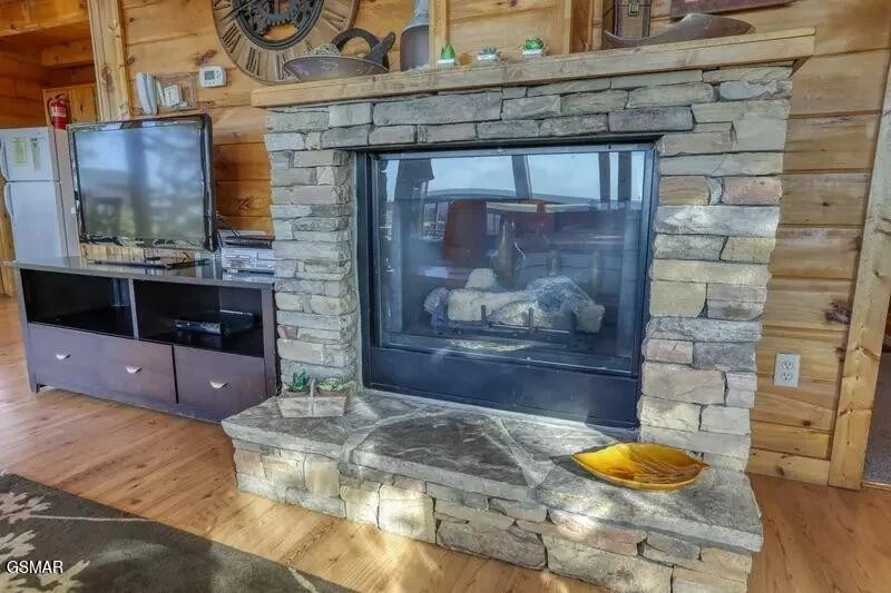 Photo of 2131 Paradise View Way