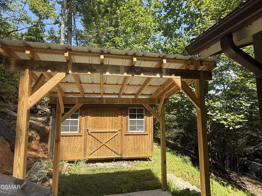 Photo of 216 Zoder Drive