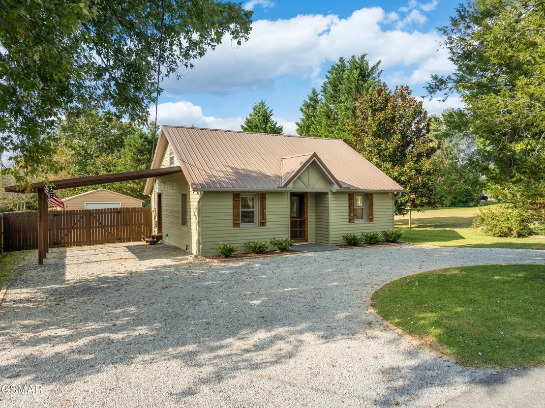 Photo of 310 Two View Road