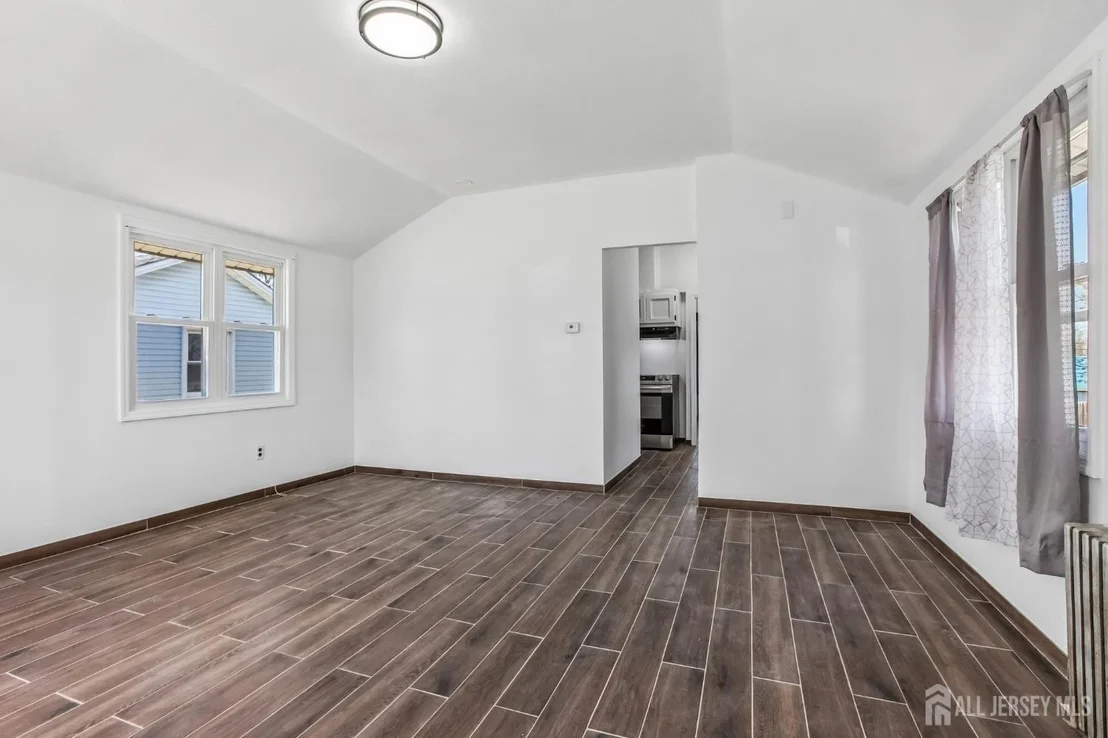 Photo of 26 Hilltop Boulevard