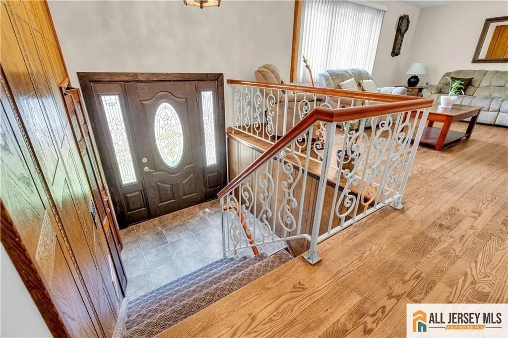 Photo of 8 Whitehall Avenue